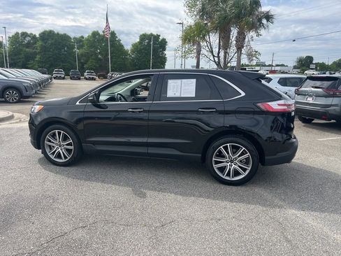Used 2024 Ford Edge Titanium w/ Equipment Group 301A image 4
