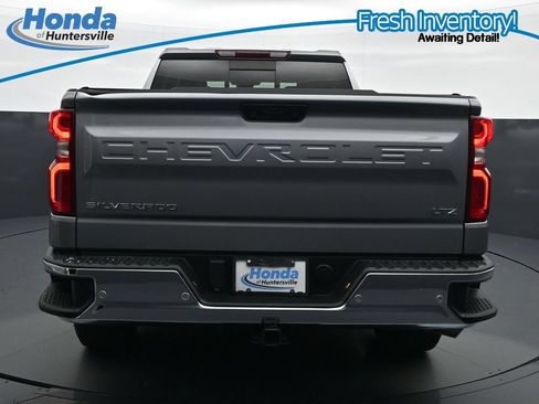 Used 2023 Chevrolet Silverado 1500 LTZ w/ LTZ Convenience Package II AWD/4WD image 8