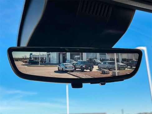 Certified 2025 Chevrolet Silverado 2500 High Country w/ Technology Package image 40