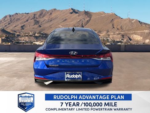 Used 2023 Hyundai Elantra SEL image 5