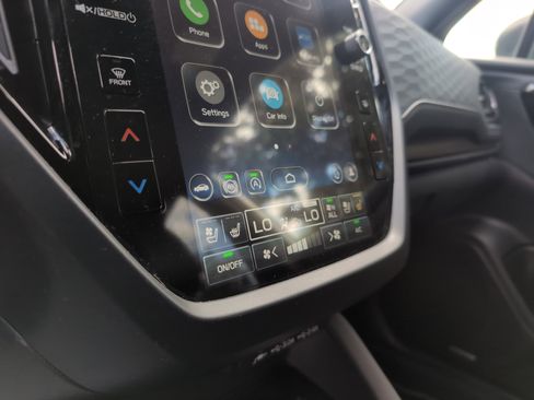 Used 2025 Subaru Forester Touring AWD/4WD image 39