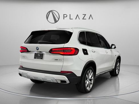 Certified 2023 BMW X5 xDrive45e w/ Climate Comfort Package image 6