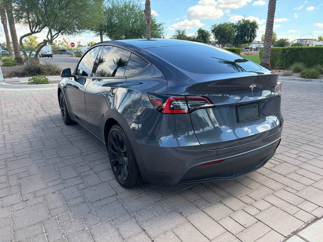 Used 2021 Tesla Model Y Long Range AWD/4WD image 4
