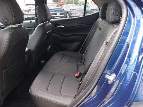 Used 2022 Buick Encore GX Essence FWD image 15