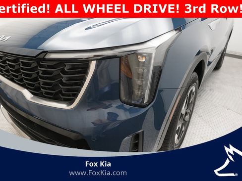 Certified 2024 Kia Sorento S w/ Panoramic Sunroof Package image 23