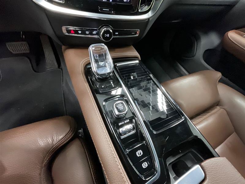 Used 2021 Volvo S60 T8 Inscription AWD/4WD image 16