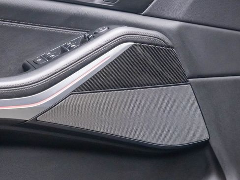 Used 2022 BMW X5 M50i w/ Premium Package image 13