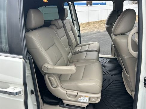 Used 2016 Honda Odyssey EX-L image 13