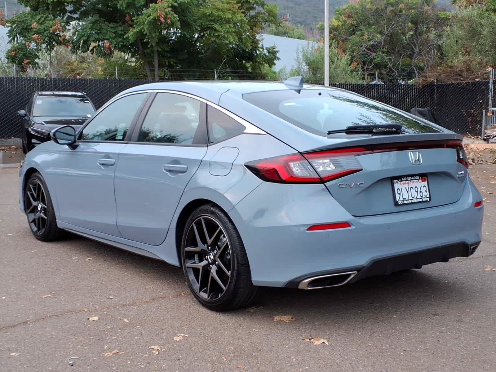 Used 2024 Honda Civic Sport Touring image 7