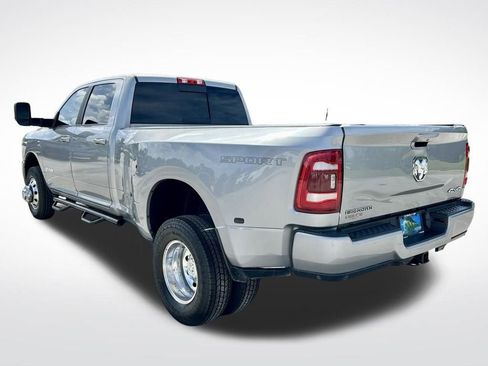 Used 2022 RAM 3500 Big Horn w/ Level B Equipment Group image 7