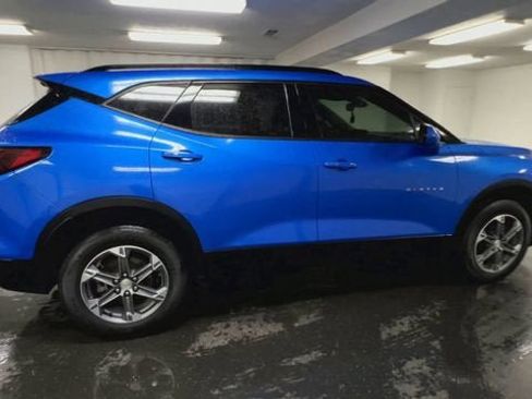 Certified 2024 Chevrolet Blazer LT w/ Convenience Package FWD image 9