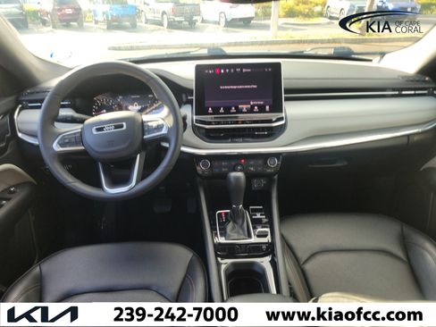 Used 2024 Jeep Compass Limited AWD/4WD image 18