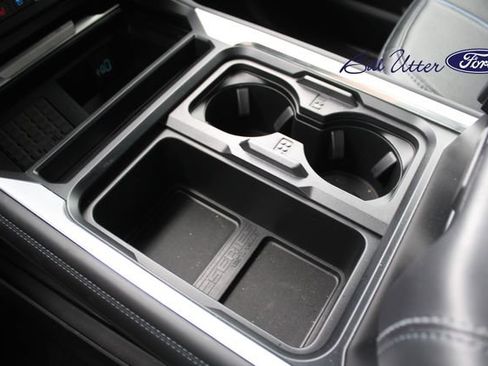 Certified 2025 Ford F450 Platinum w/ FX4 Off-Road Package AWD/4WD image 18