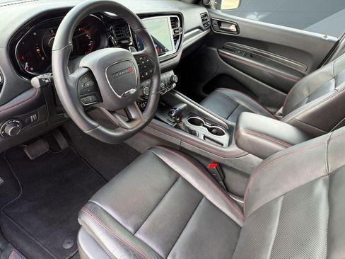 Used 2025 Dodge Durango GT AWD/4WD image 4