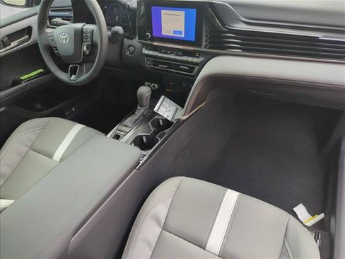 Used 2026 Toyota Camry SE FWD image 6