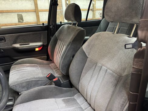 Used 1989 Mercury Tracer Base 4dr Wagon image 14