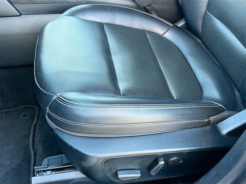 Used 2020 Ford Escape SEL image 19