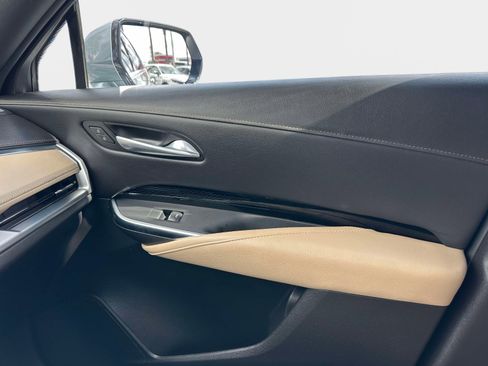 Used 2024 Cadillac XT4 Luxury image 24