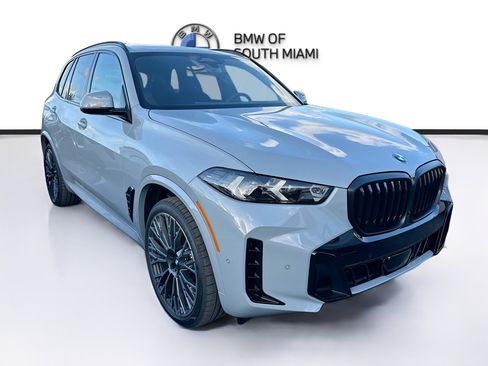 New 2026 BMW X5 sDrive40i w/ M Sport Package RWD image 1
