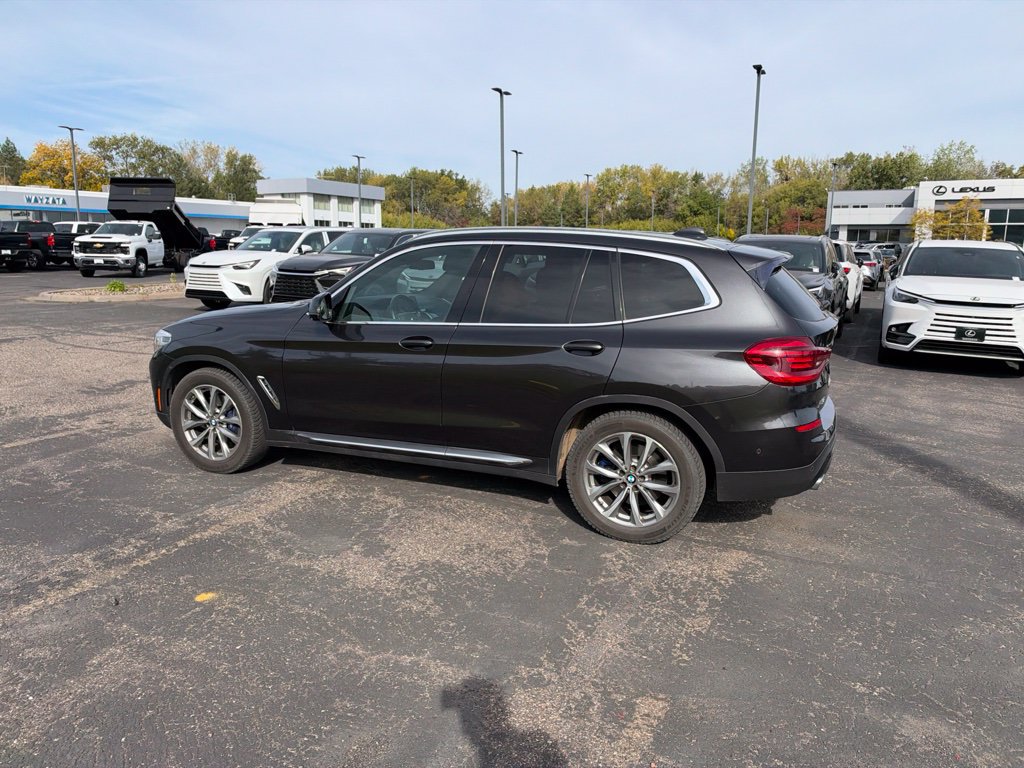 Used 2018 BMW X3 xDrive30i w/ Executive Package AWD/4WD image 26