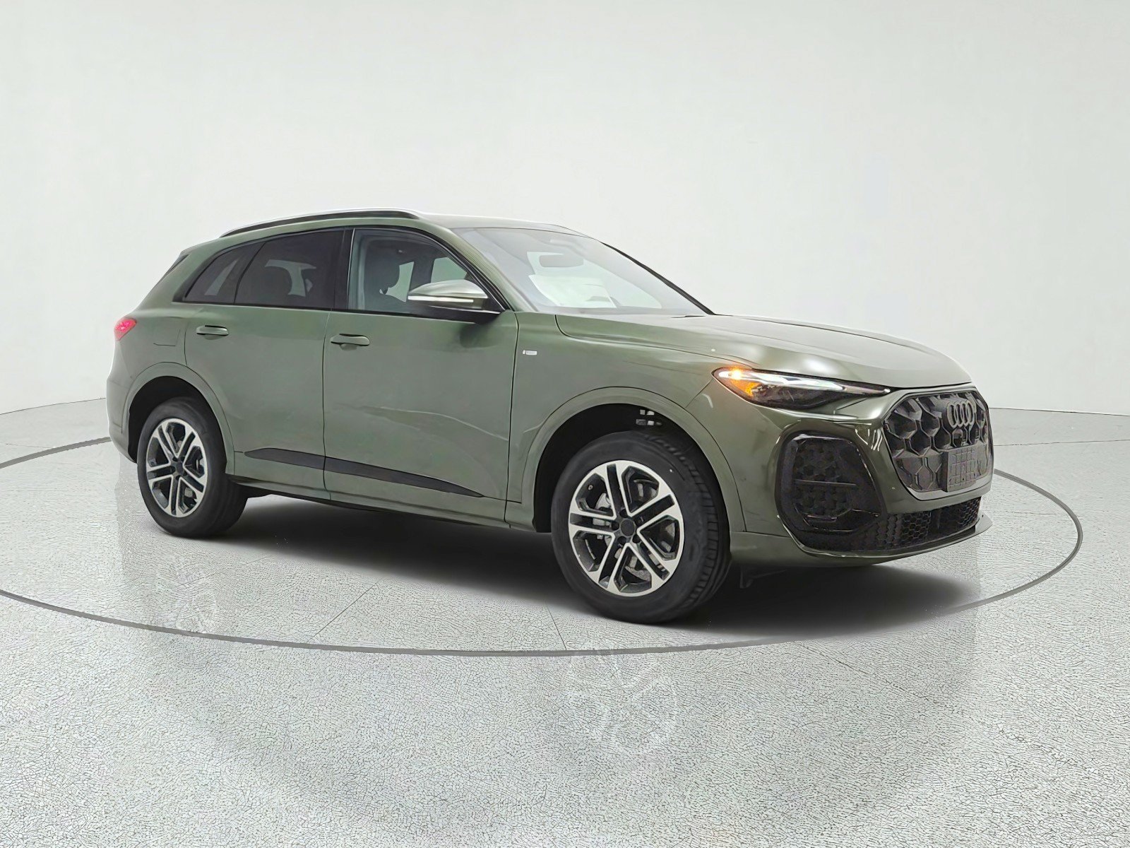 New 2026 Audi Q5 2.0T AWD/4WD image 3