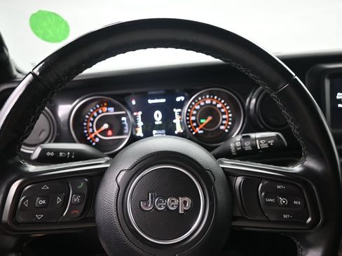 Used 2021 Jeep Wrangler Unlimited Sport AWD/4WD image 12
