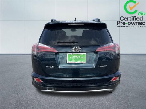 Used 2018 Toyota RAV4 Limited image 5