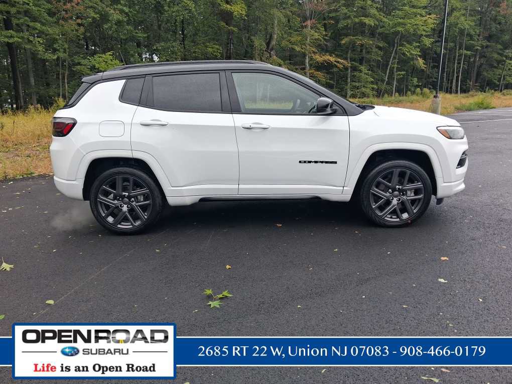 Used 2024 Jeep Compass Limited w/ High Altitude Package AWD/4WD image 2