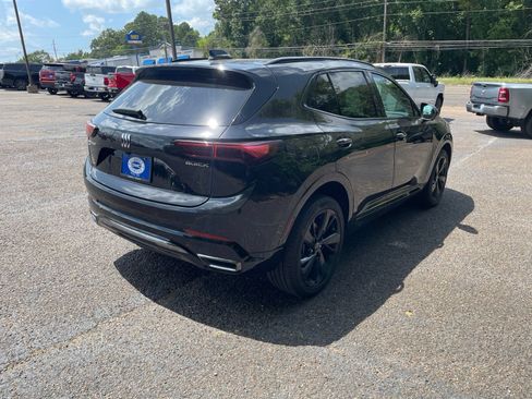 Used 2025 Buick Envision Sport Touring AWD/4WD image 6