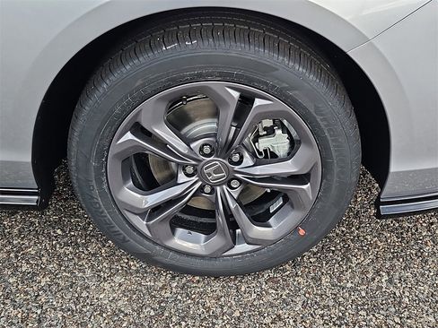 New 2025 Honda Accord EX-L image 4