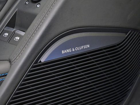 Used 2022 Audi R8 V10 RWD image 30