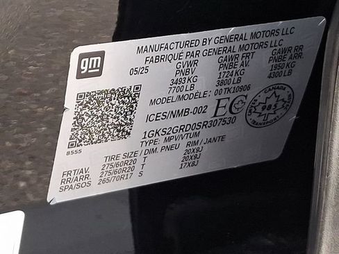 Used 2025 GMC Yukon XL Elevation AWD/4WD image 29