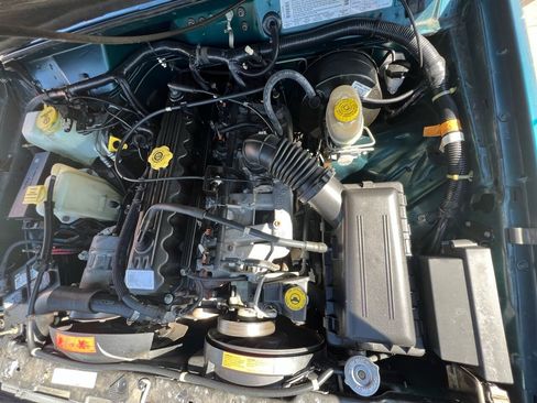 Used 1996 Jeep Cherokee 4WD 4-Door image 53