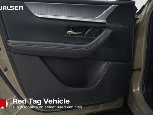 Certified 2025 MAZDA CX-70 Plug-In Hybrid w/ Premium Pkg image 20