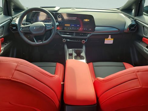 New 2026 Chevrolet Equinox EV RS FWD image 24