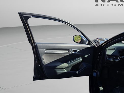 Used 2023 Honda Civic Sport image 22