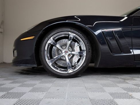 Used 2013 Chevrolet Corvette Grand Sport w/ 2LT Preferred Equipment Group image 10