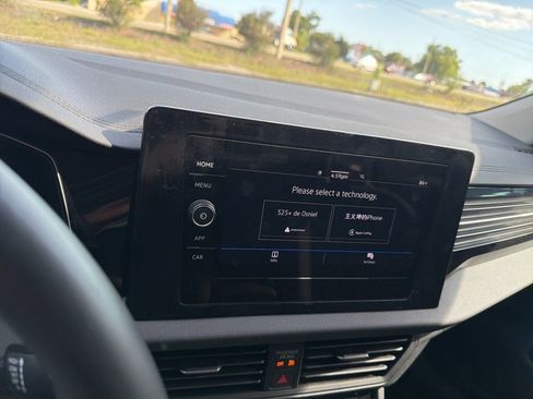 Used 2025 Volkswagen Jetta S image 3