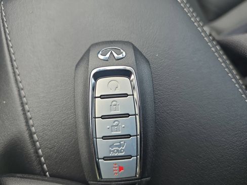 Used 2025 INFINITI QX50 Luxe AWD/4WD image 30