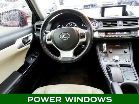 Used 2013 Lexus CT 200h image 9