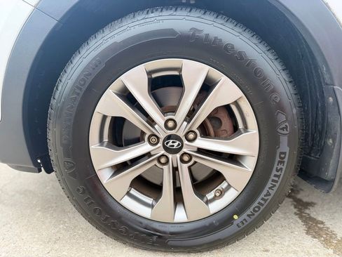 Used 2015 Hyundai Santa Fe Sport w/ Option Group 02 image 9