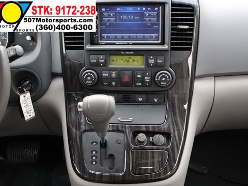 Used 2012 Kia Sedona EX w/ Luxury Pkg image 20