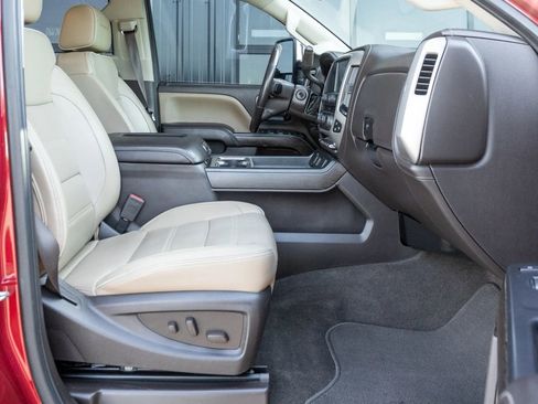 Used 2018 GMC Sierra 2500 Denali w/ Duramax Plus Package image 15