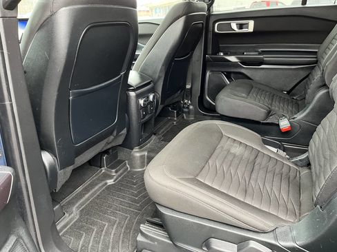 Used 2020 Ford Explorer XLT w/ Class III Trailer Tow Package image 13