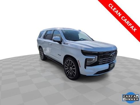 Used 2026 Chevrolet Tahoe High Country AWD/4WD image 2