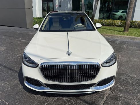 Used 2021 Mercedes-Benz Maybach S 580 4MATIC image 7