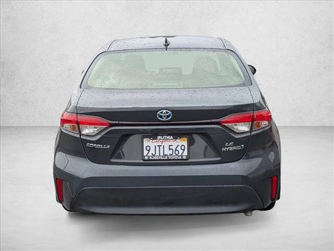 Used 2024 Toyota Corolla LE image 6