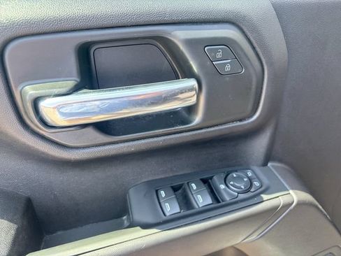 Used 2024 Chevrolet Silverado 1500 Custom w/ LPO, Dark Essentials Package AWD/4WD image 13