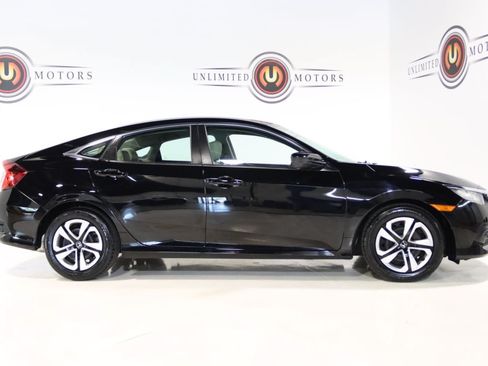 Used 2018 Honda Civic LX image 5