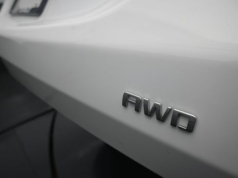 Certified 2023 Chevrolet Equinox LS w/ LS Convenience Package AWD/4WD image 35